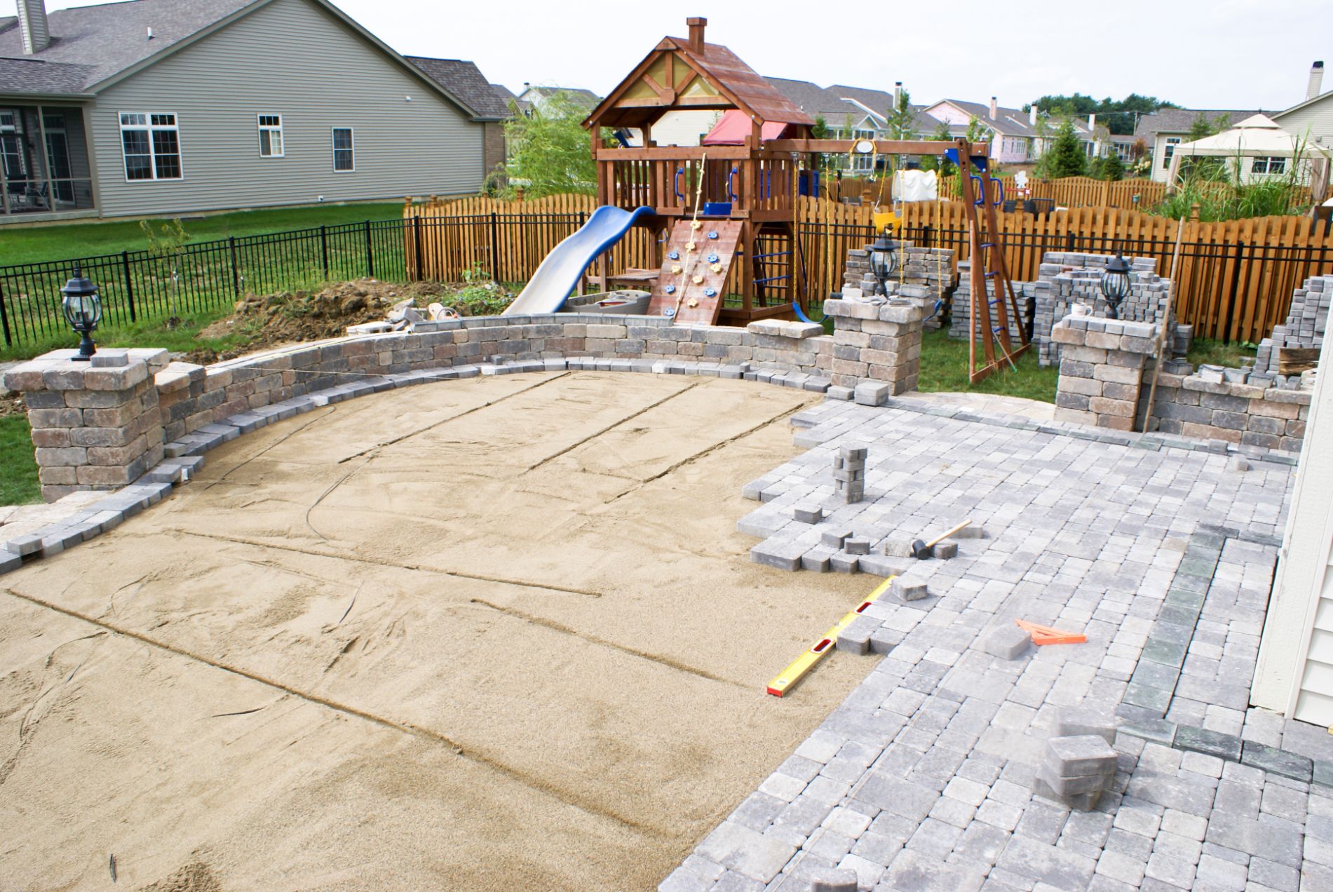 Best Contractors in San Jose for Paver Repair and Refinishing.